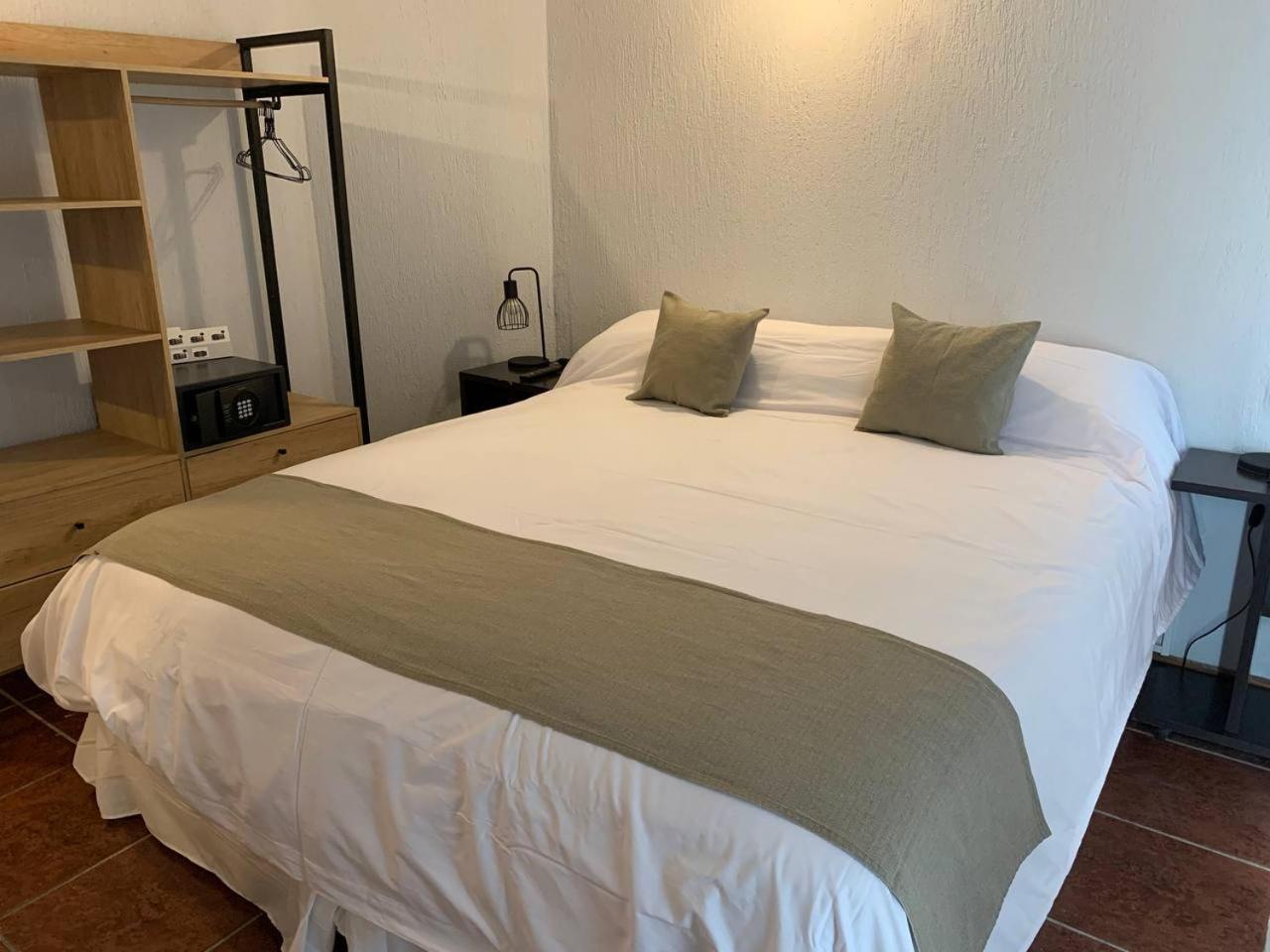 Del Caballero Hotel