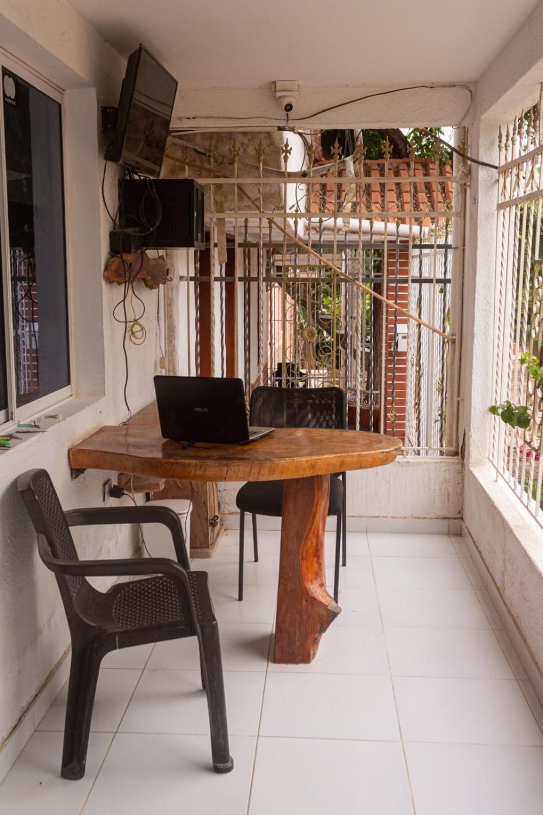 HOSTAL PERLA DE TAGANGA