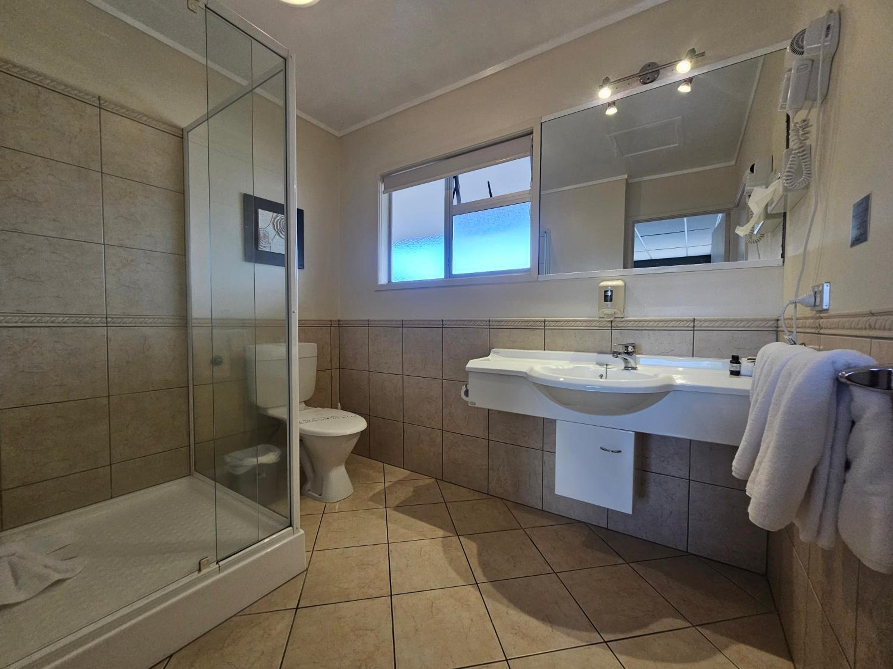 Tui Oaks Motel — photo 102