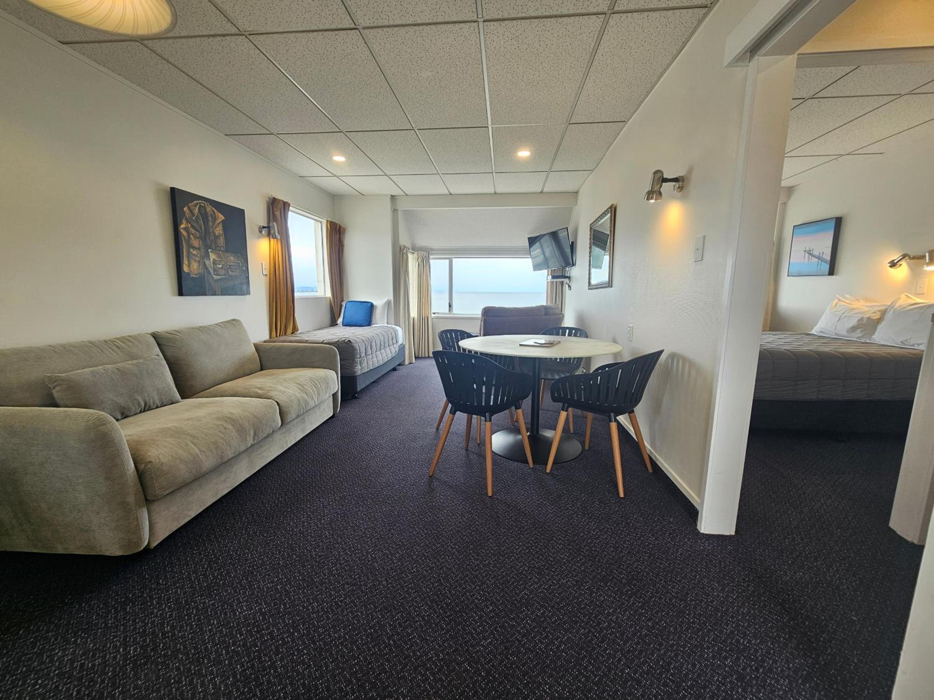 Tui Oaks Motel — photo 101