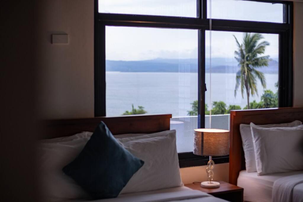 Lakeview Suite