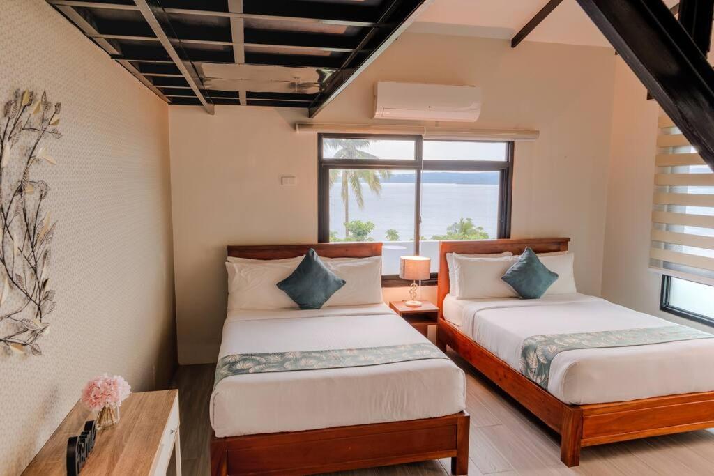 Lakeview Suite