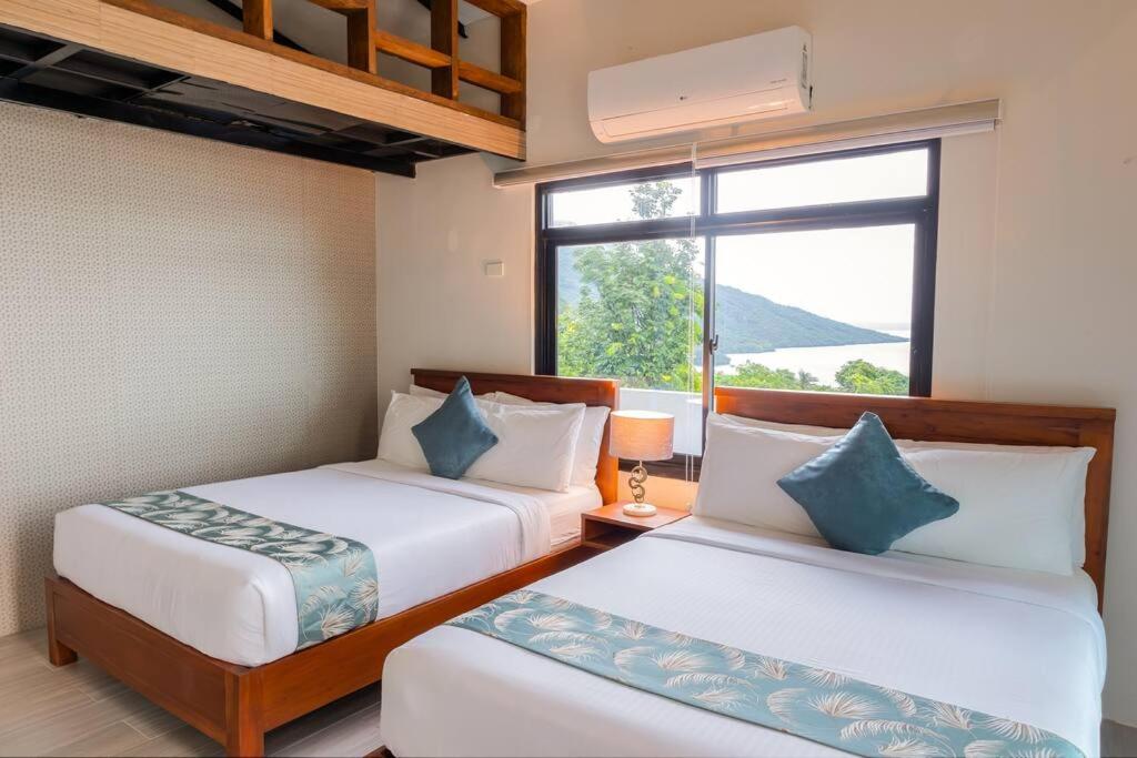 Lakeview Suite