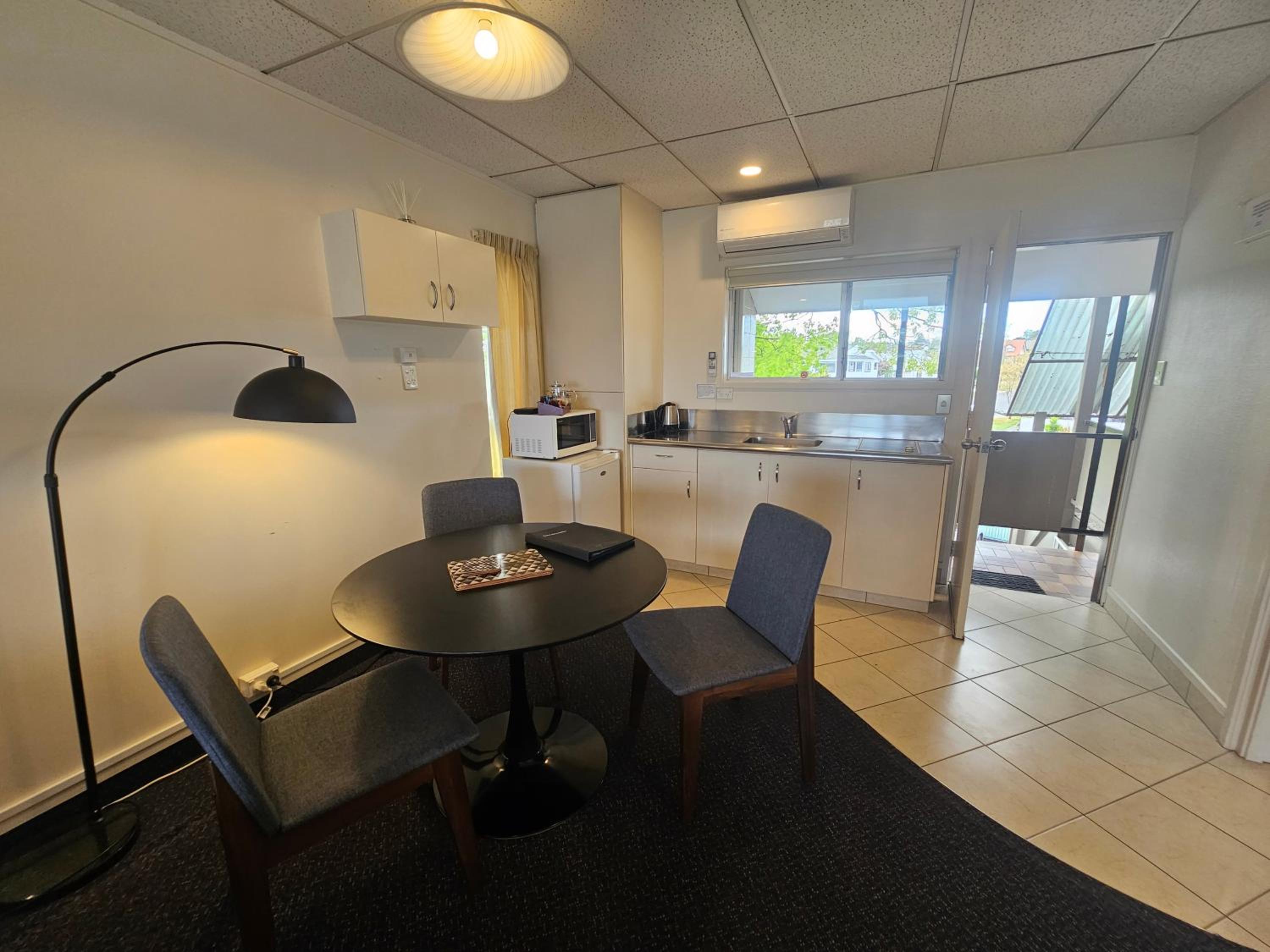 Tui Oaks Motel — photo 13