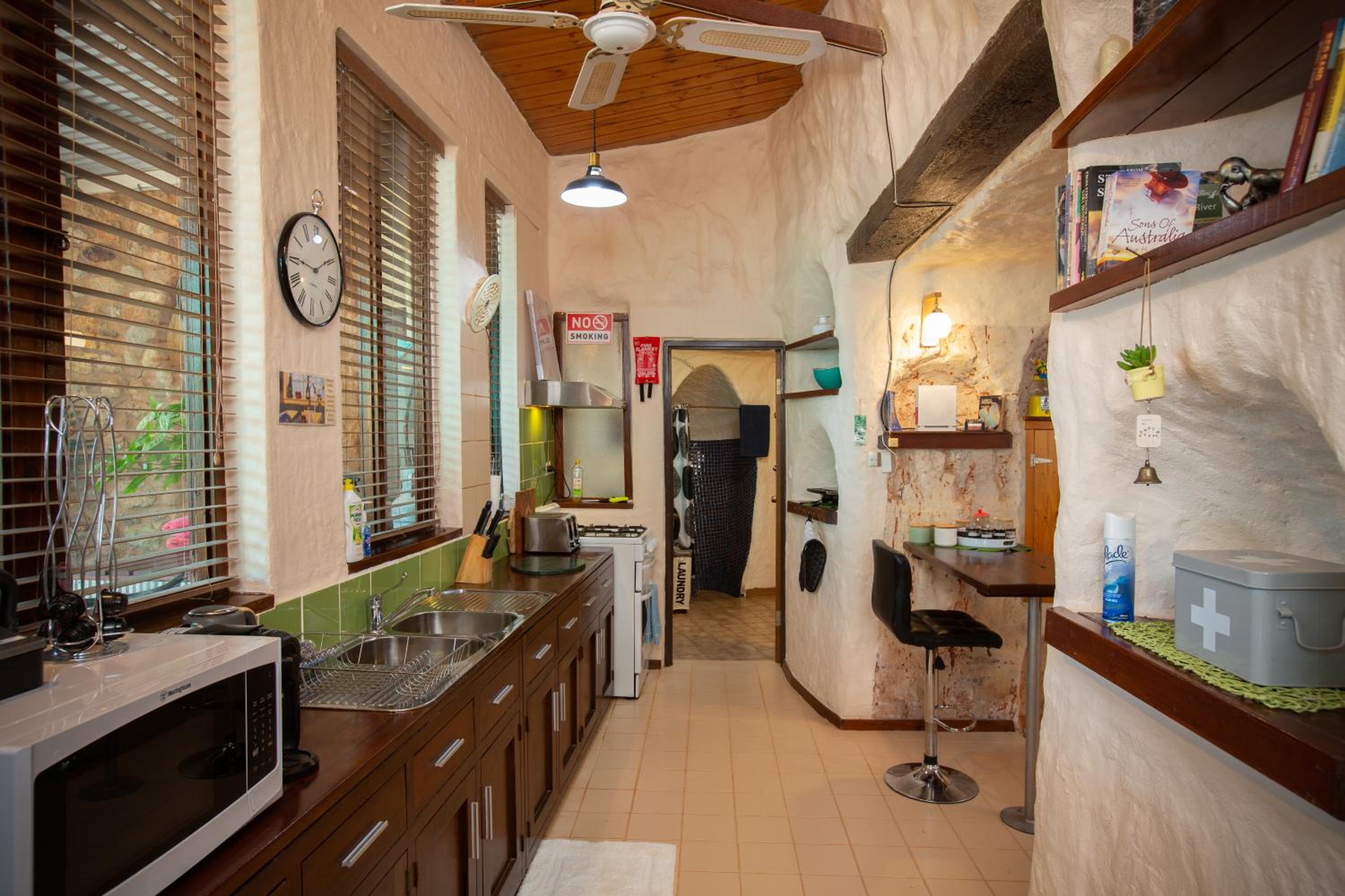 Dinky Di's Dugout