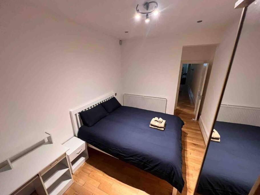 2 bed garden flat West Dulwich FREE STREET PARKING