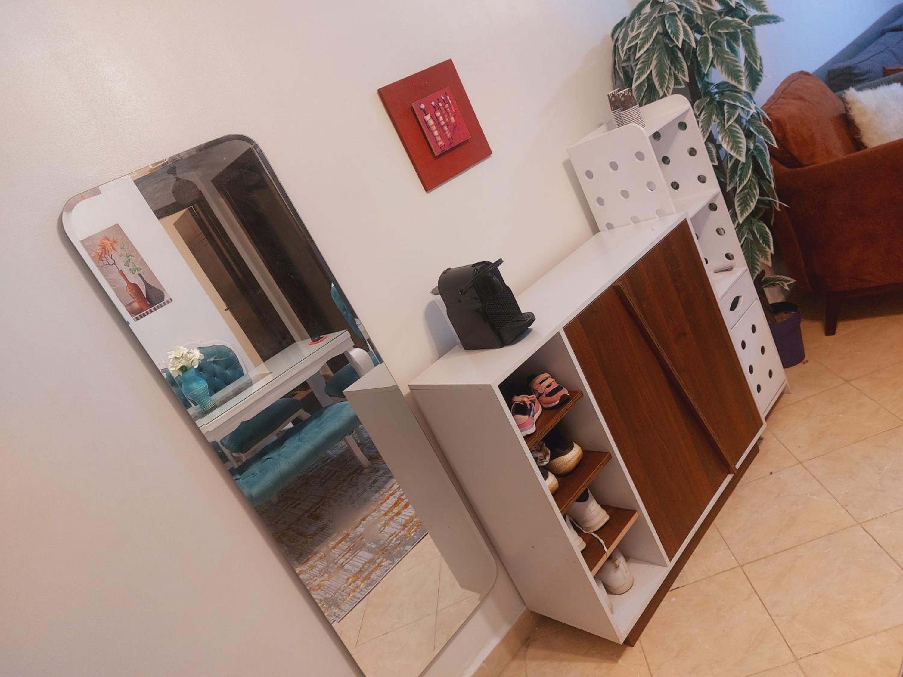 Wunderschöne Wohnung zur Kurzzeit Miete. Perfekte Lage. Nähe Pyramiden
