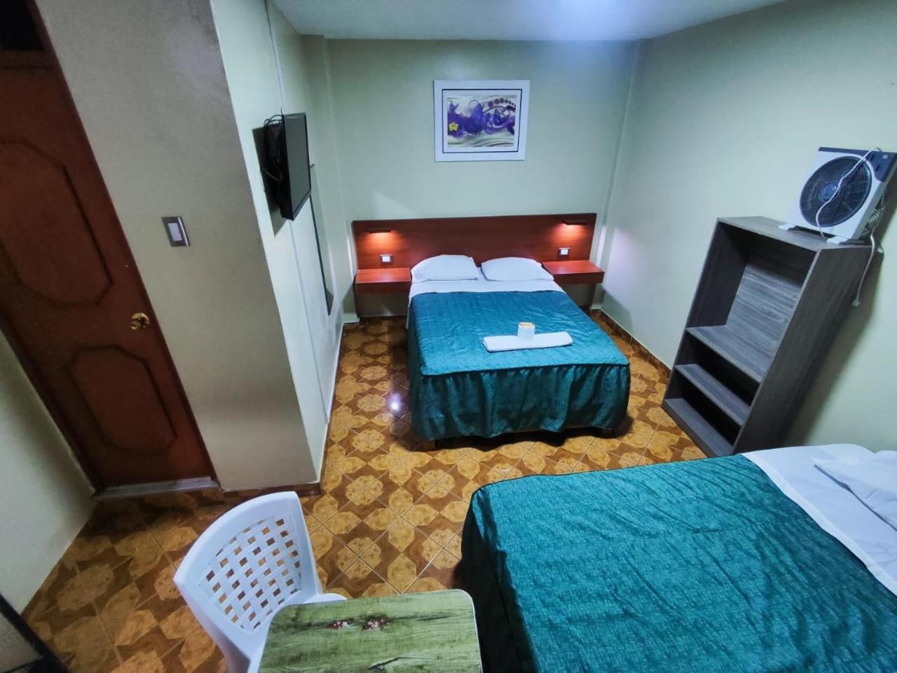 Hostal Continental view 4