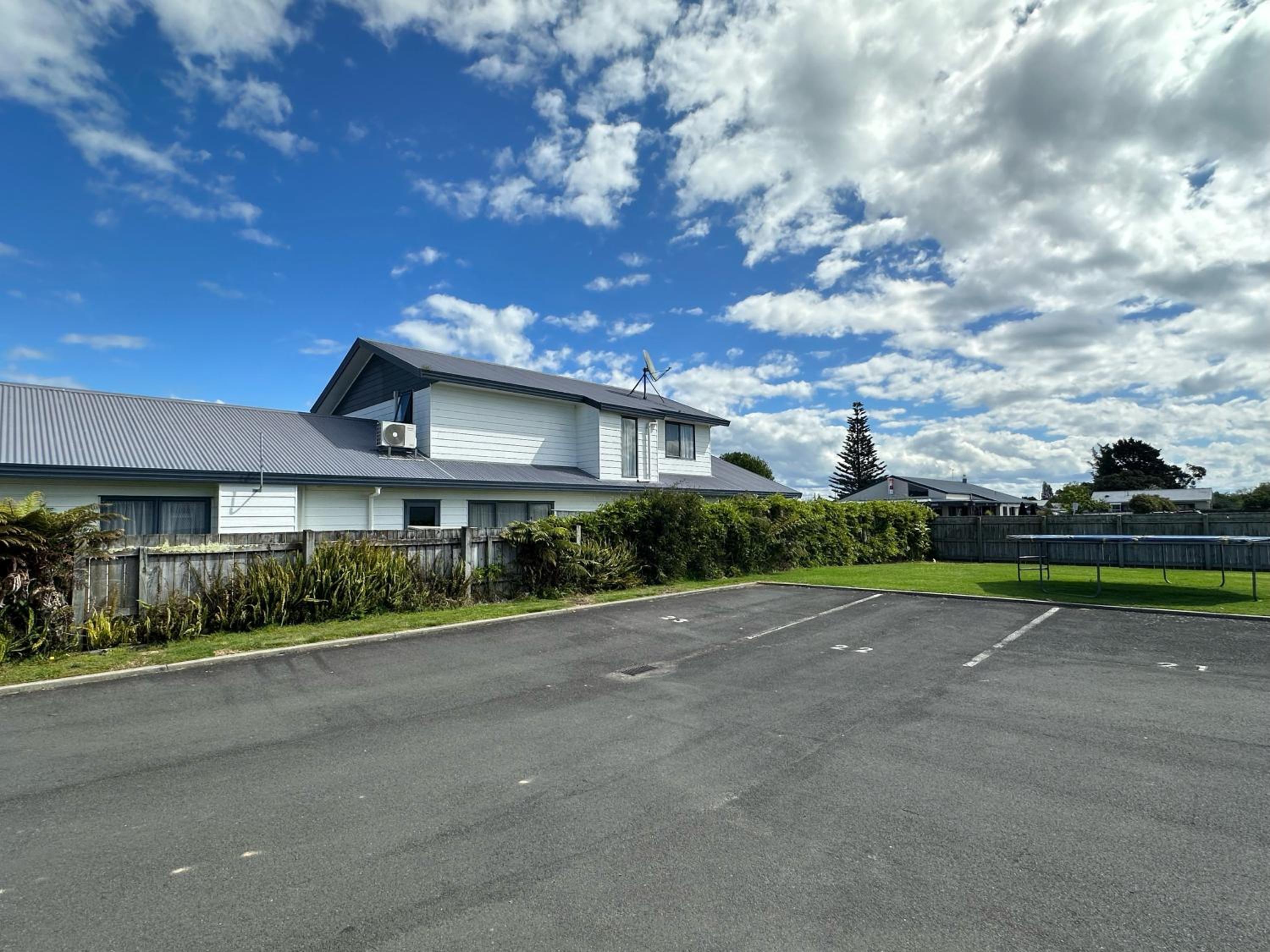 Eastland Pacific Motor Lodge view 2