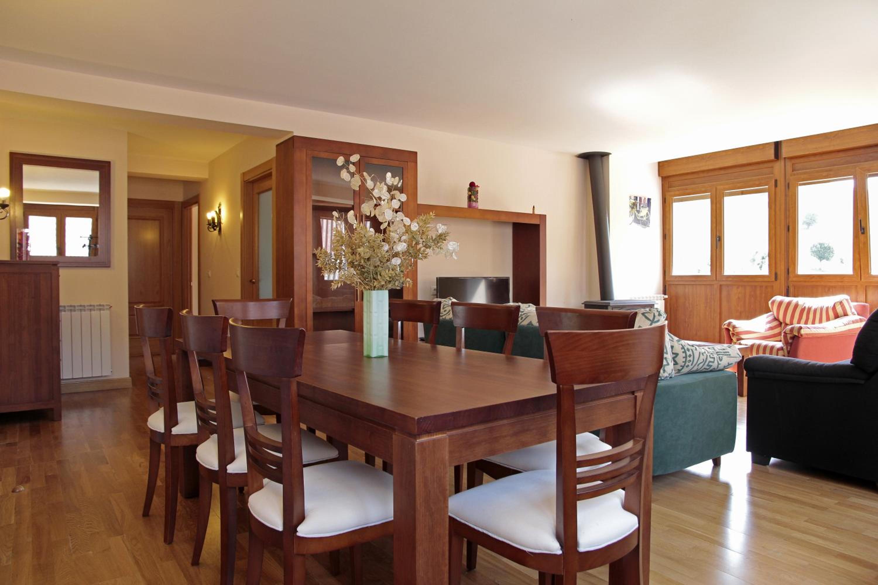 Apartamentos Irati Garralda view 3