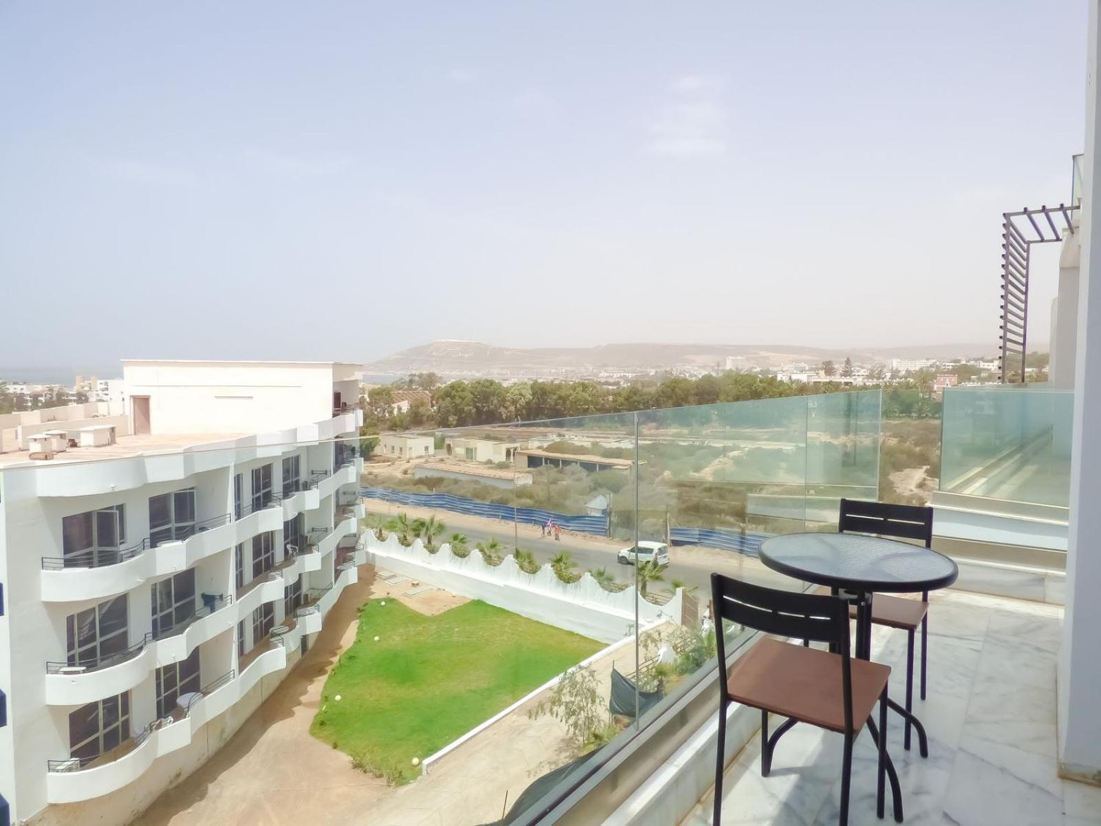Luxurious Sea-View 2Br Apartment
