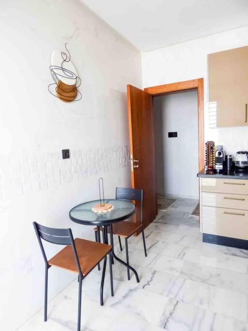 Luxurious Sea-View 2Br Apartment
