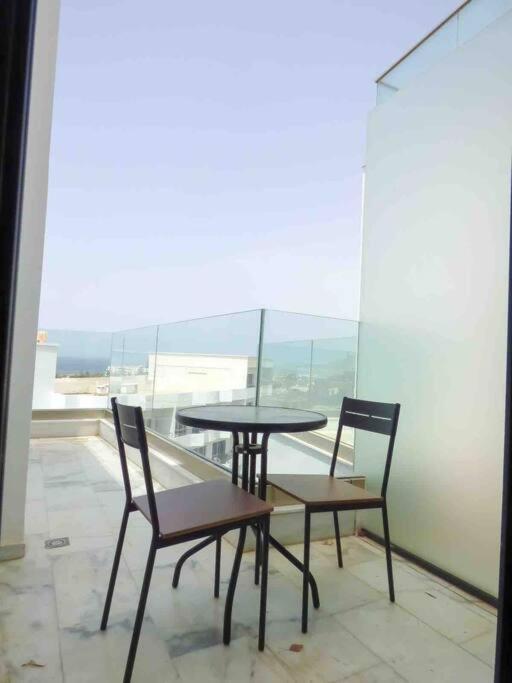 Luxurious Sea-View 2Br Apartment