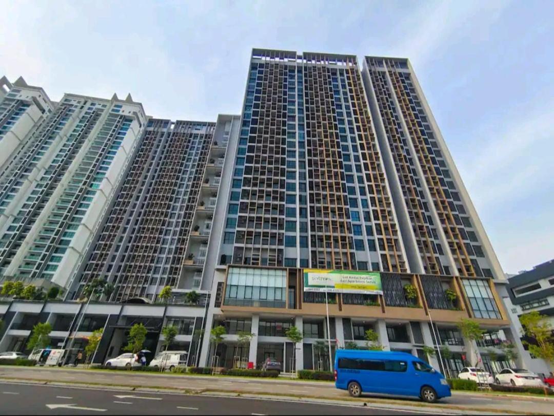 Sky Tree Studio Apartment at Bukit Indah, Johor