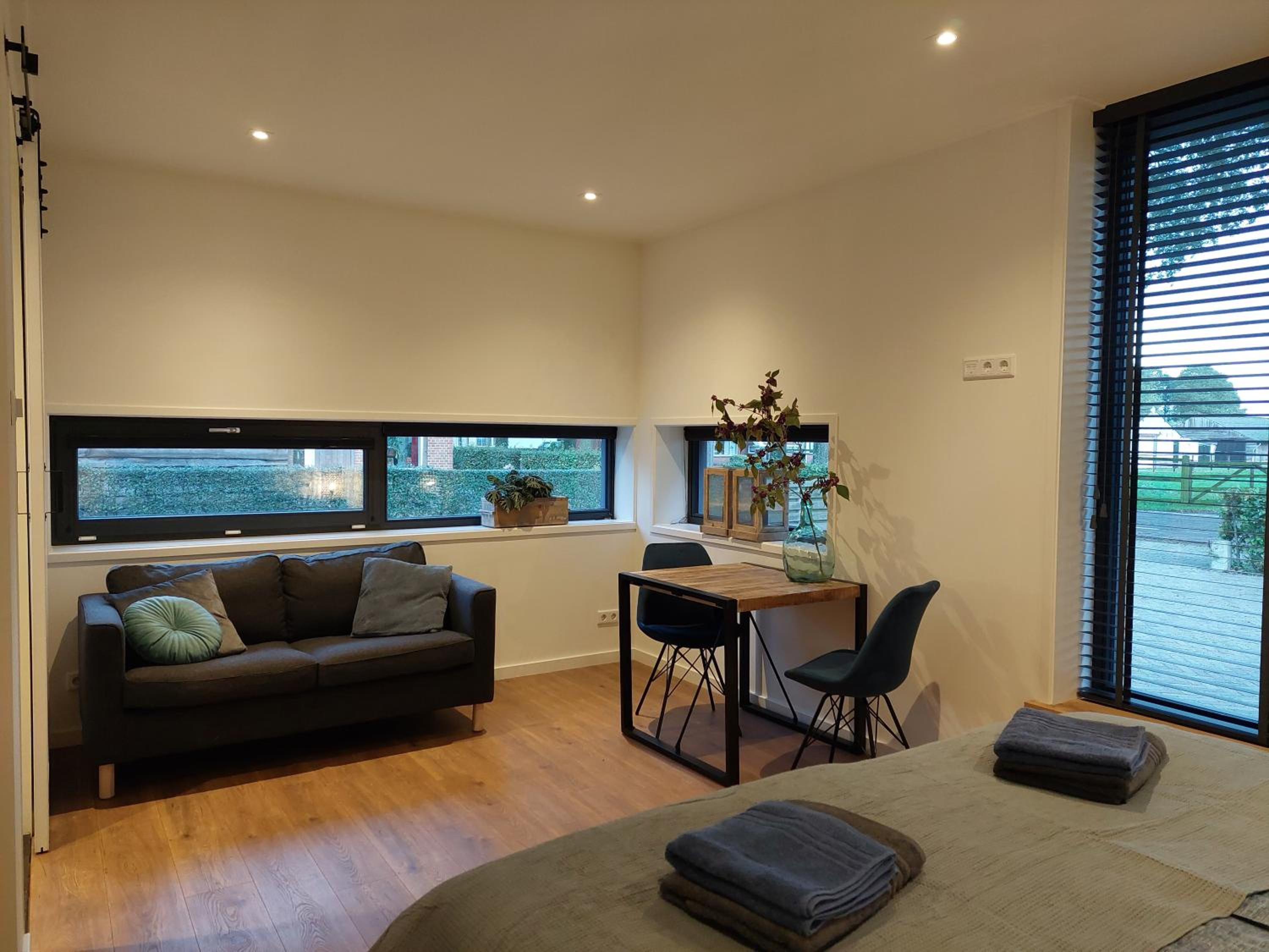 Photo 28