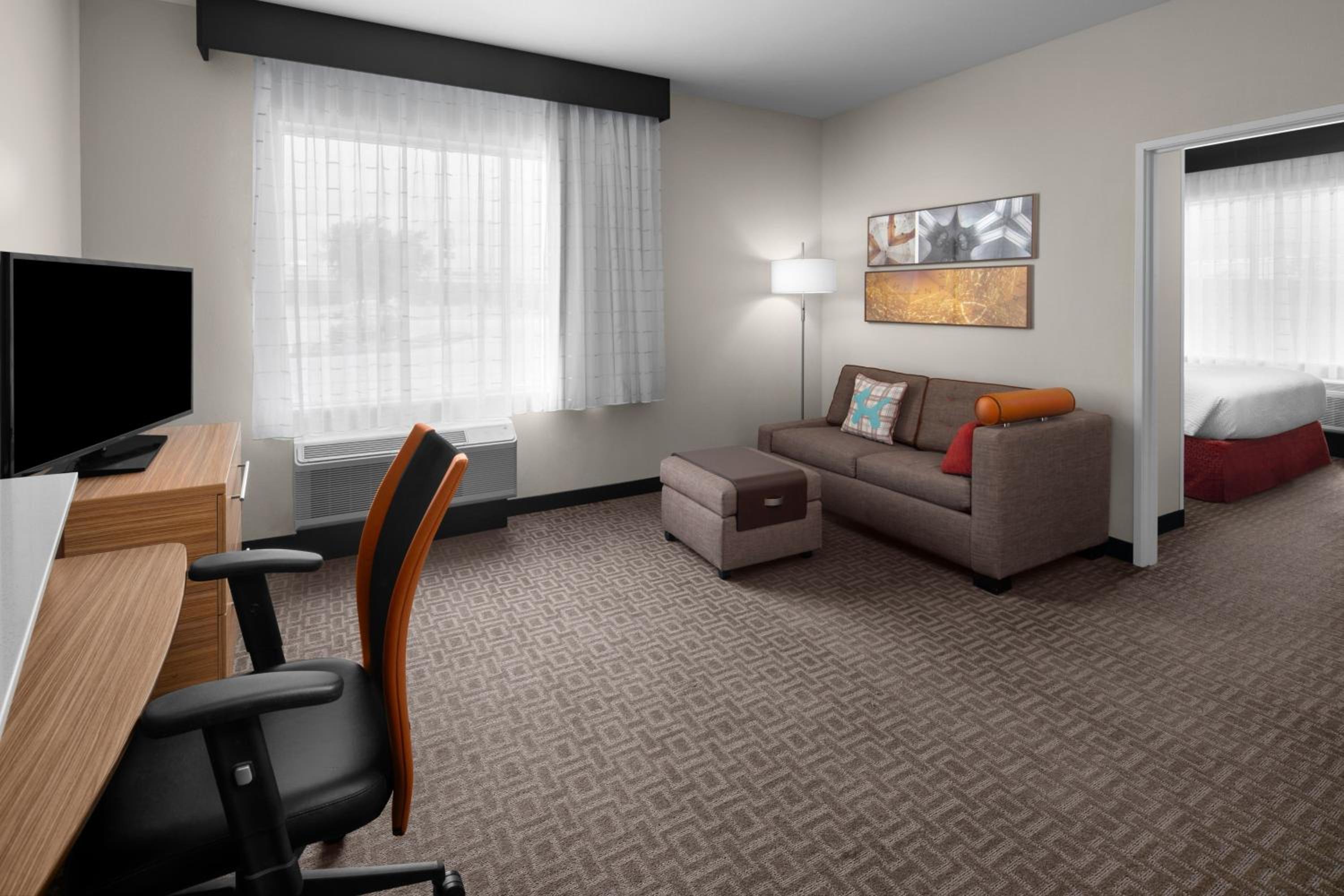 Kingsville Vacations - TownePlace Suites by Marriott Kingsville - Property Image 7