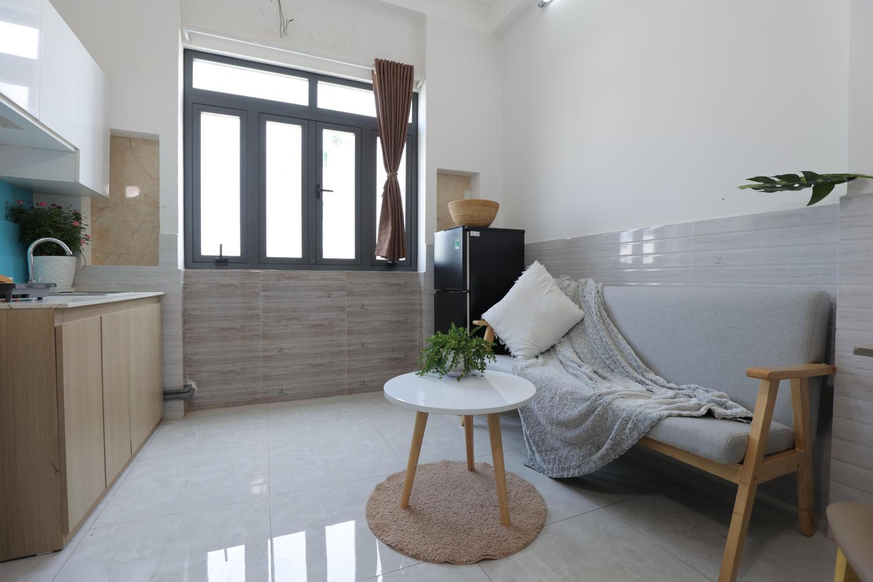 Cozy studio in Phu Nhuan District near District 1