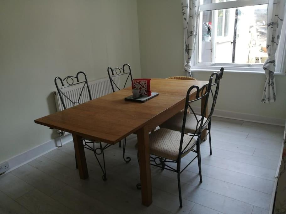 Seaside 2 bed terraced house with garden