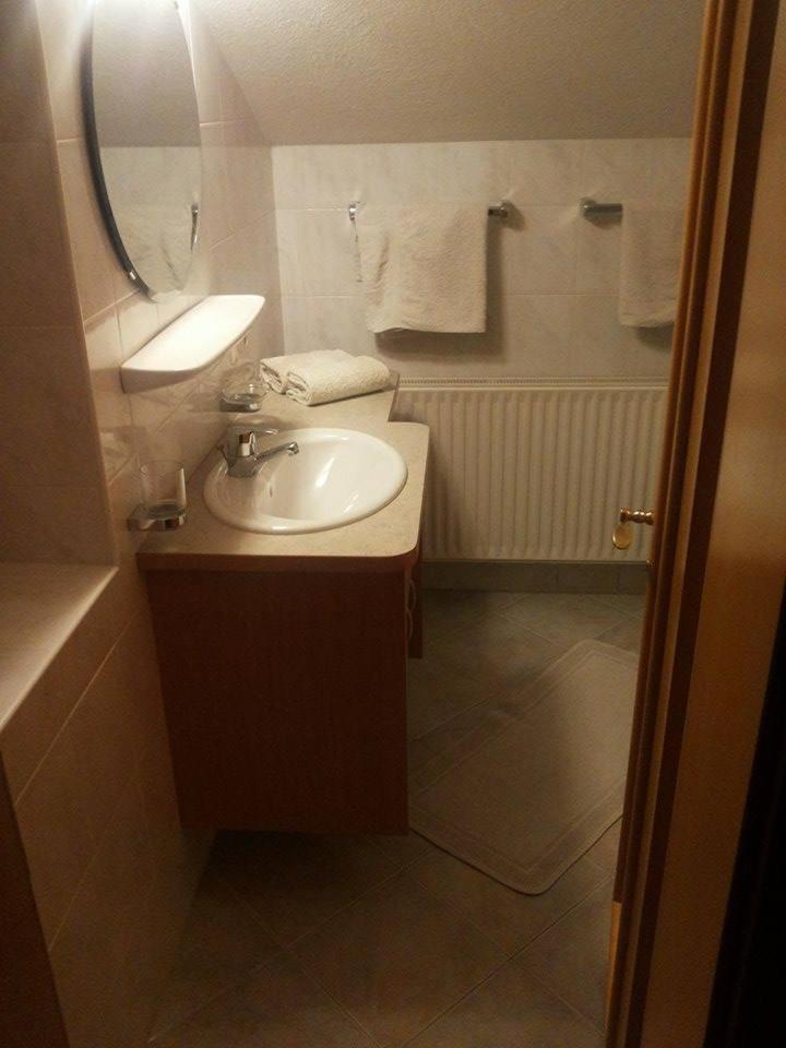 Photo 37