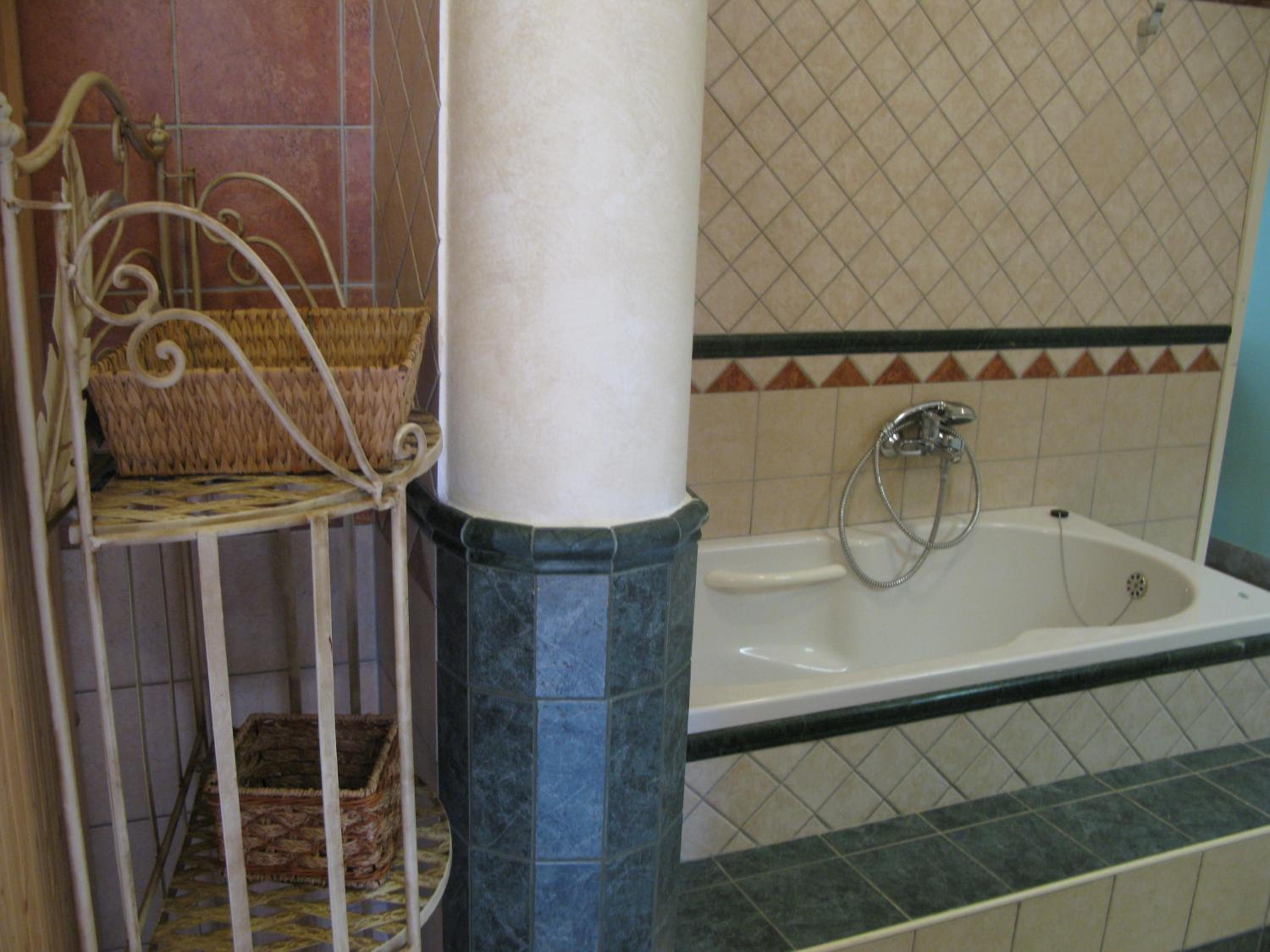 Photo 42