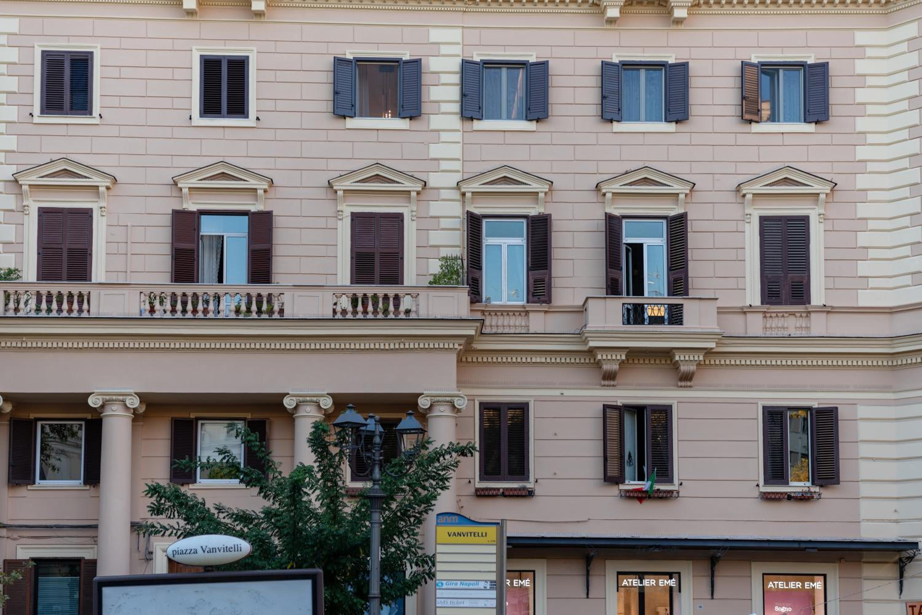 Domina-Boutique Apartment