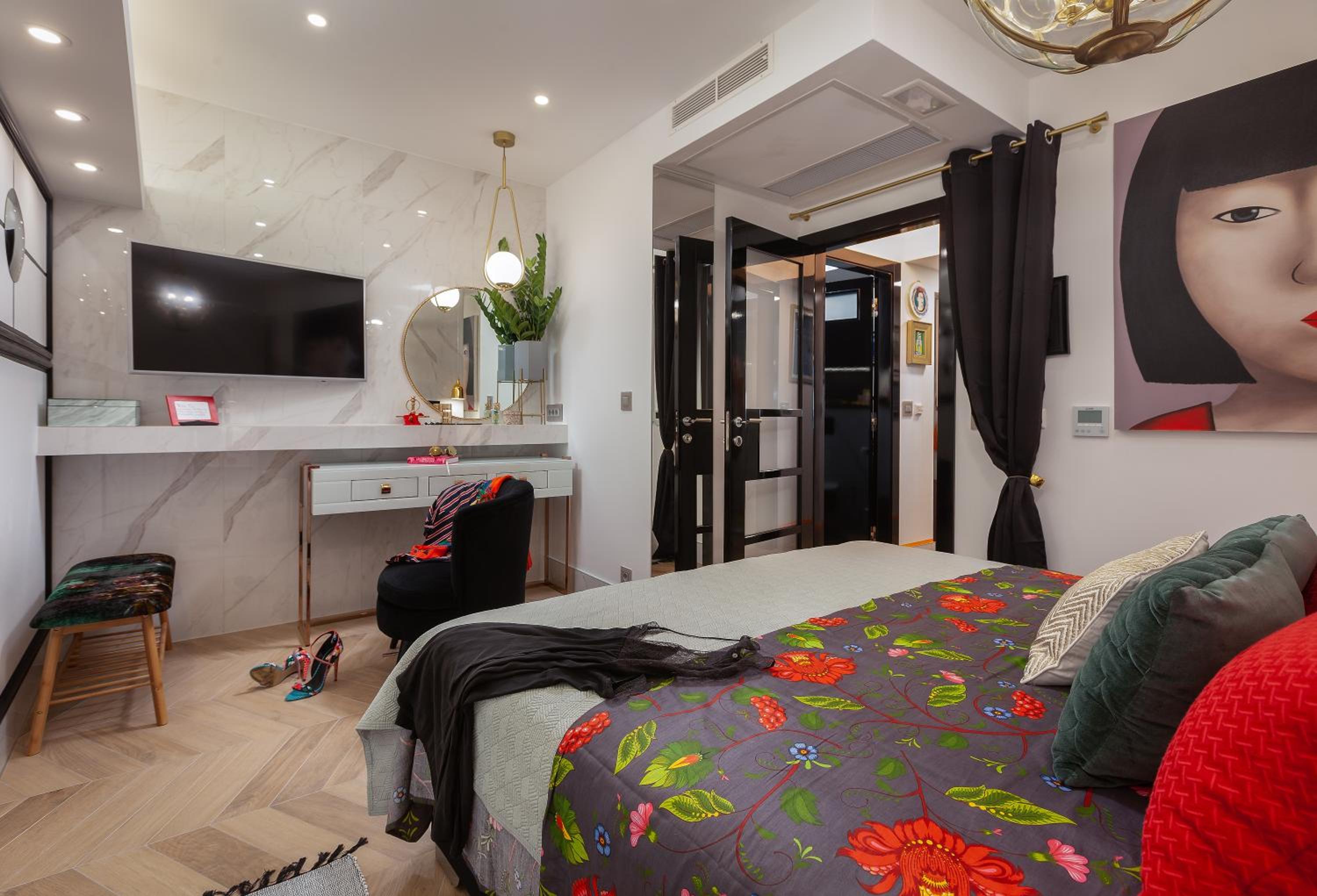hotel room