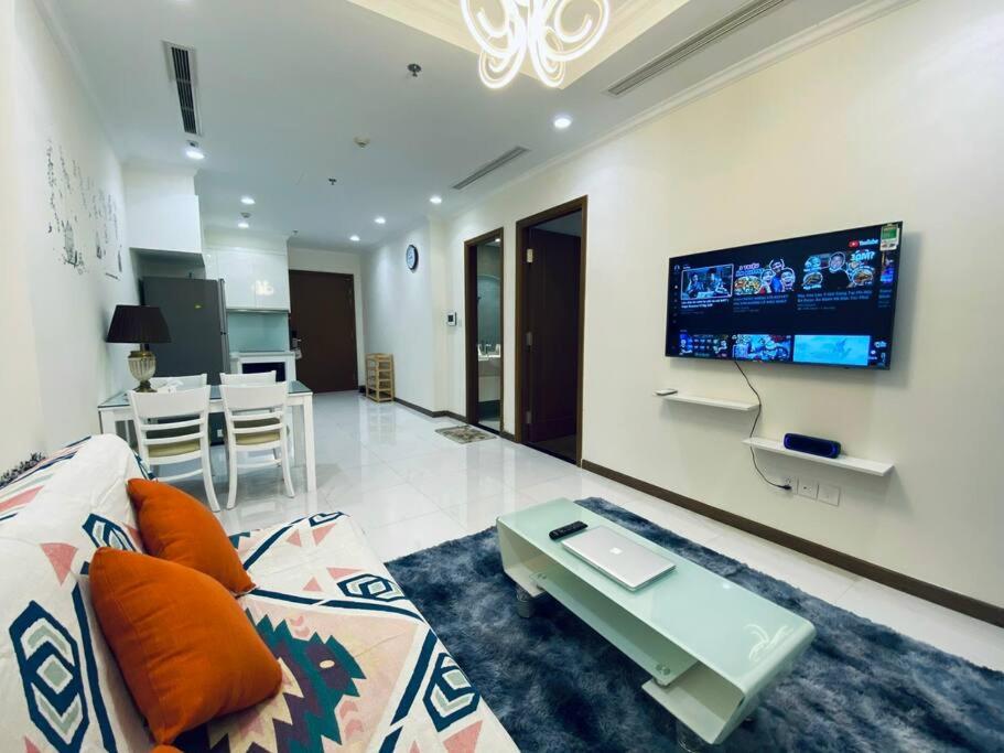 Luna Apartment