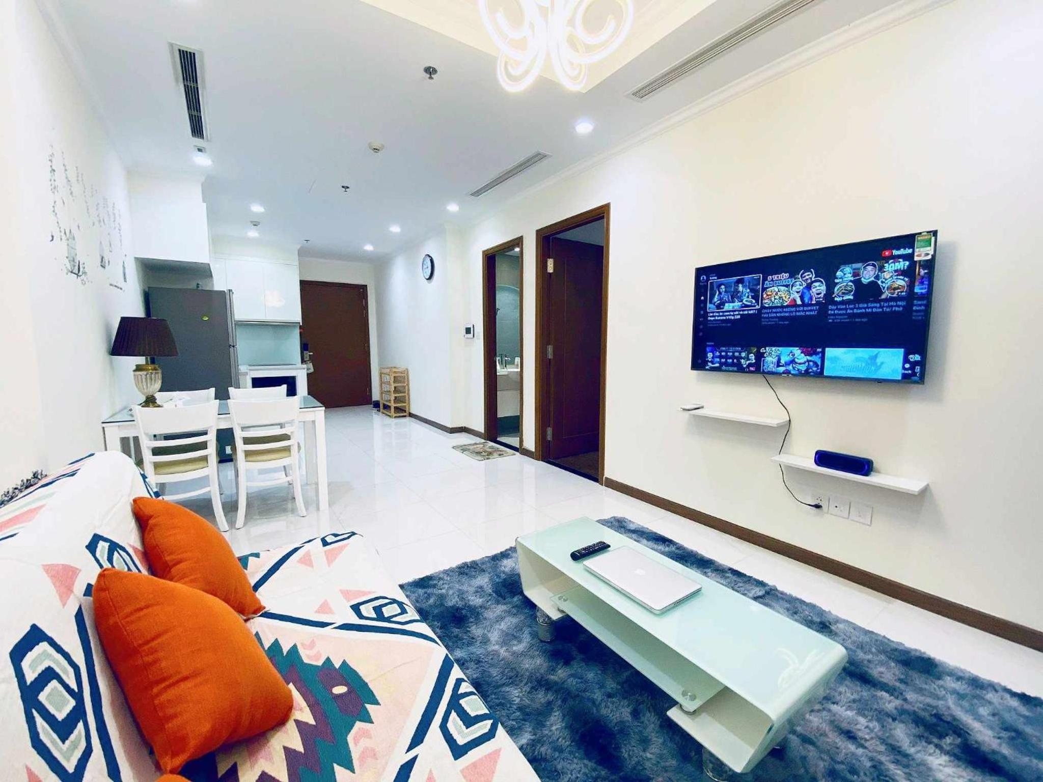 Luna Apartment