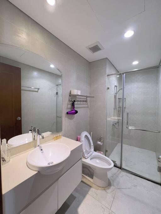 Luna Apartment