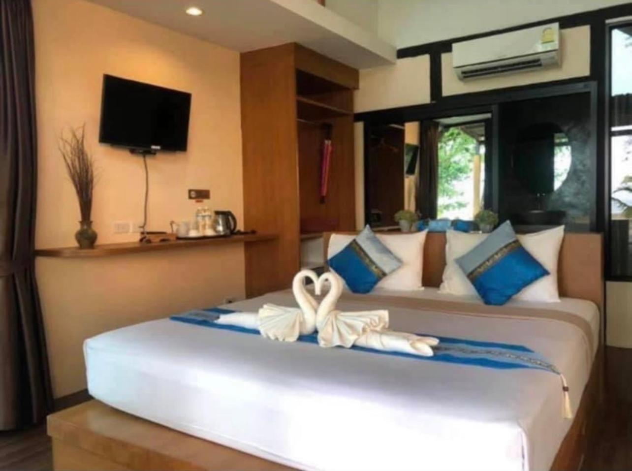 Mook Tamarind Resort