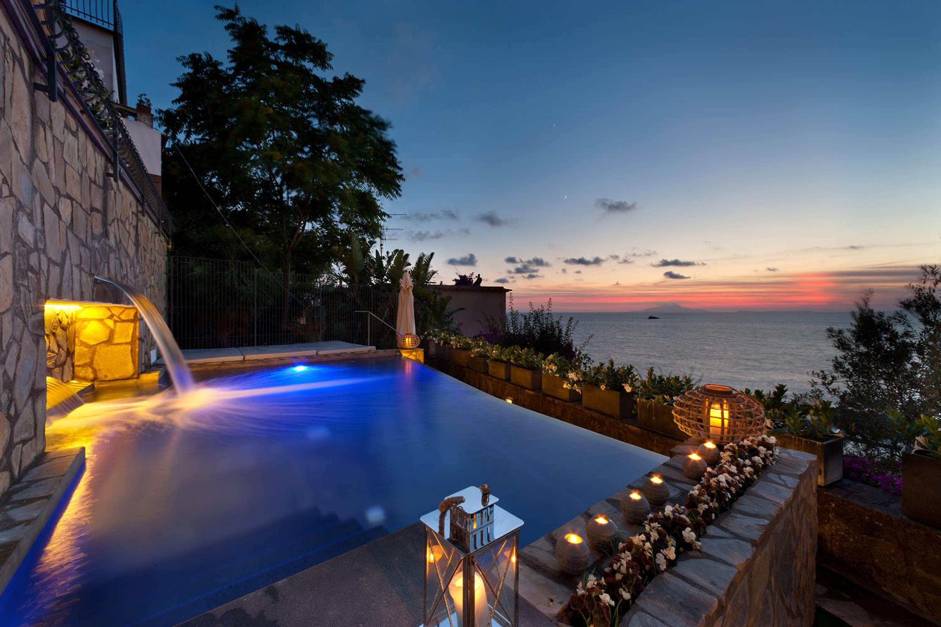 Amore Rentals - Villa dei Sogni photo 4