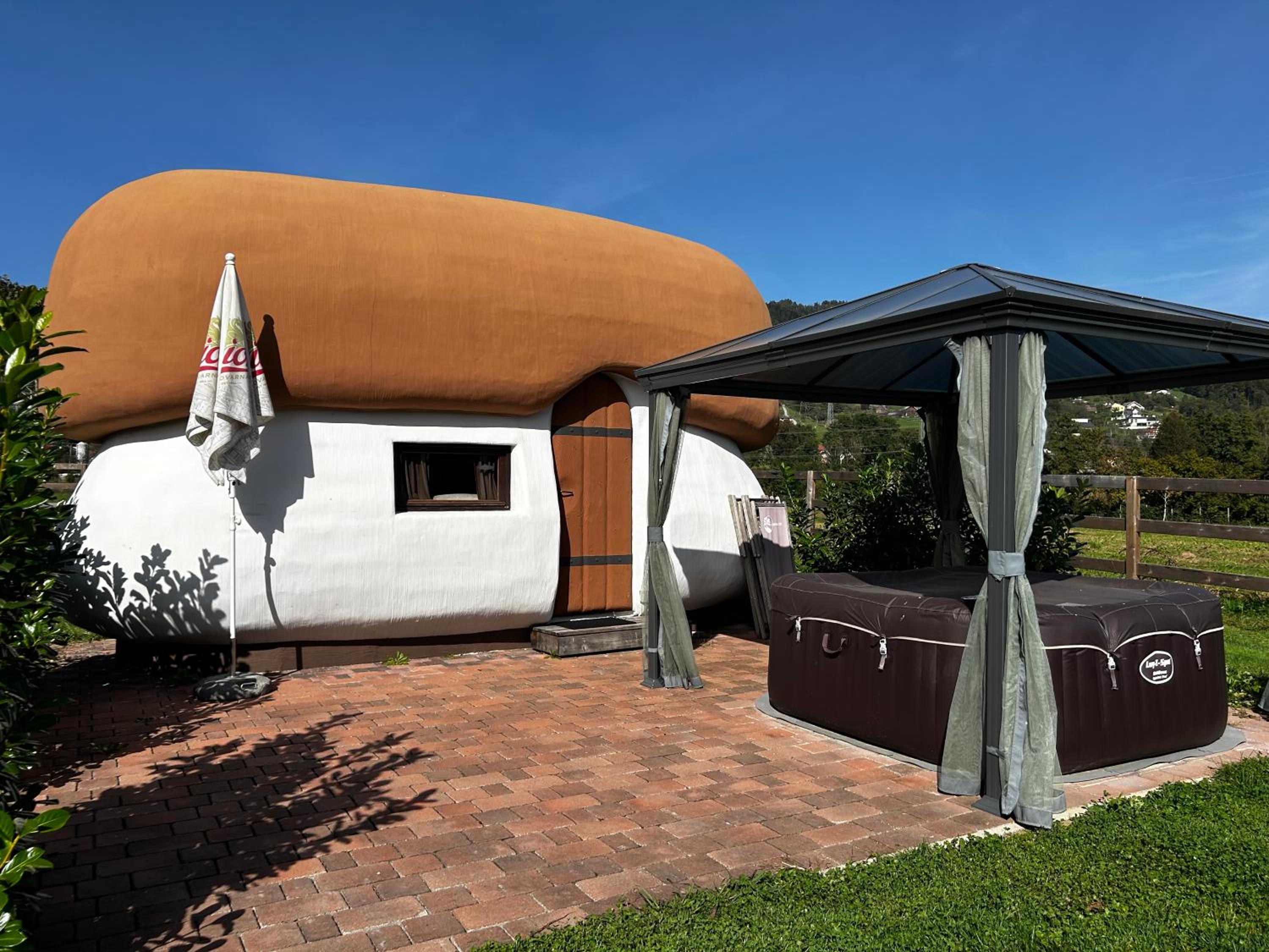 Photo 27