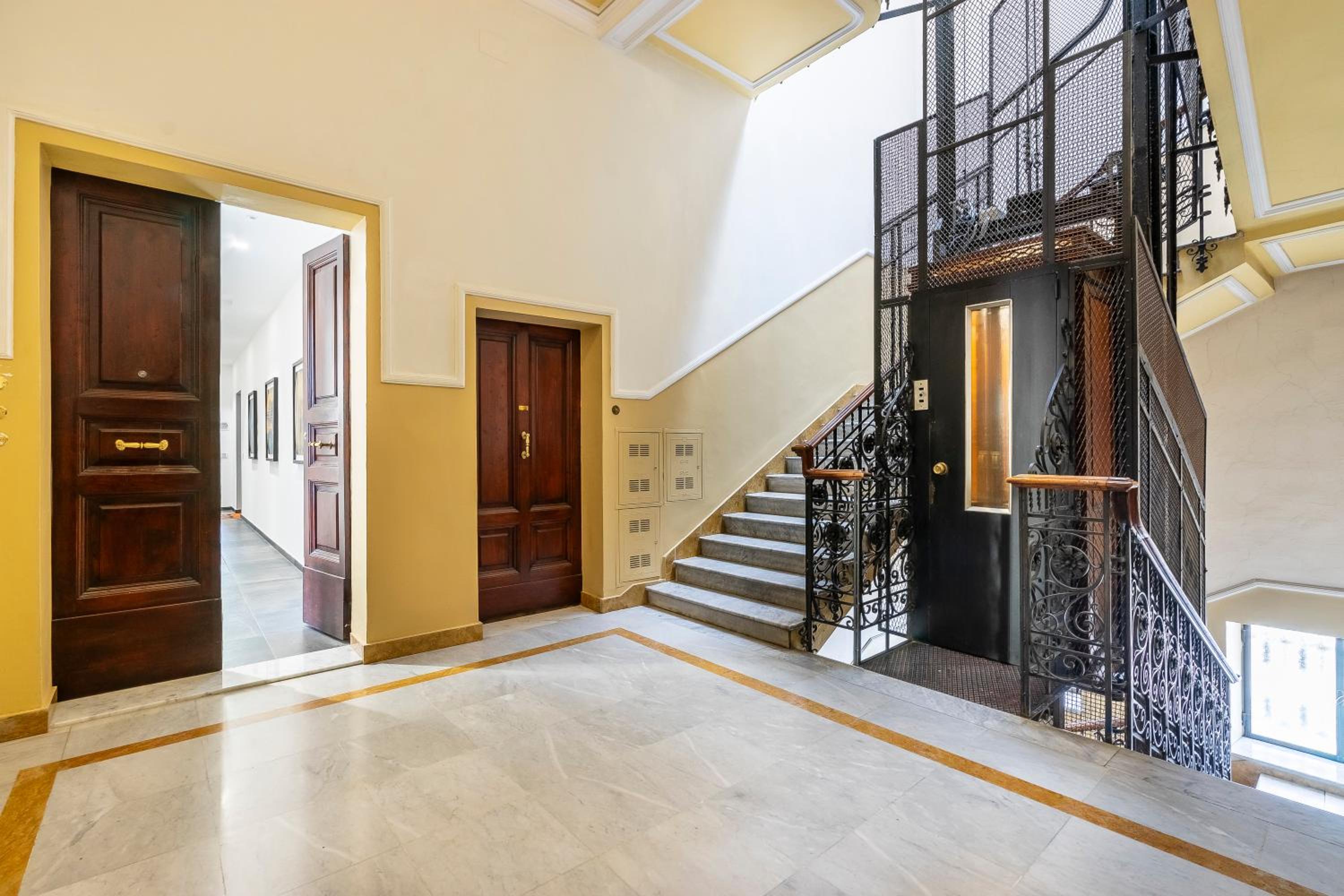 San Marco White Appartamento Luxury con Garage su richiesta