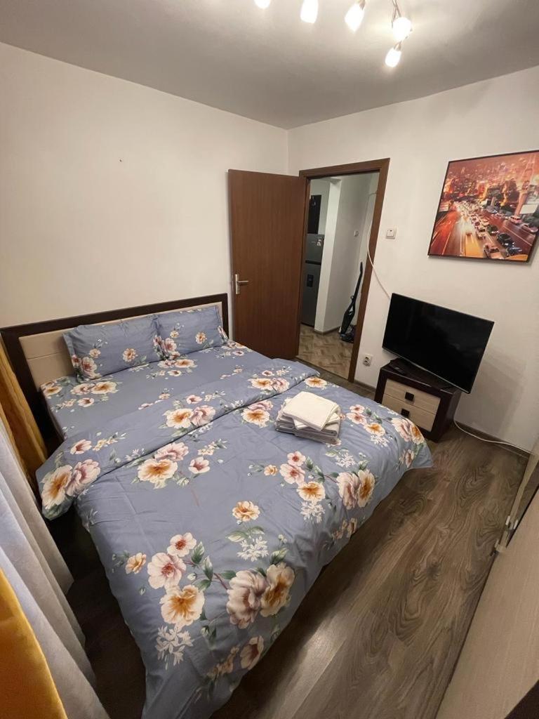 Bucuresti Comfort Apartment view 2