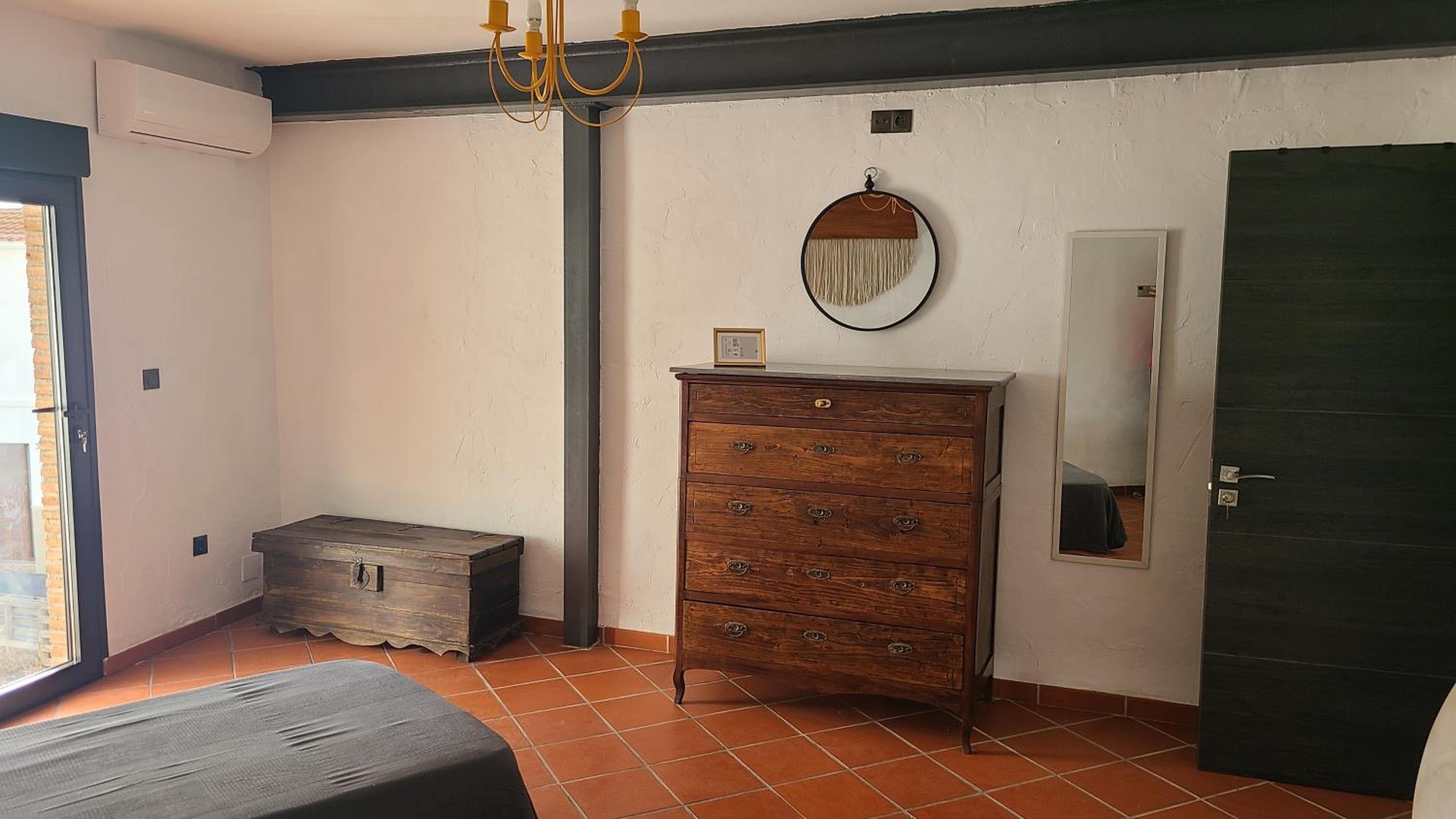 CASA CUEVA A-TIPICA