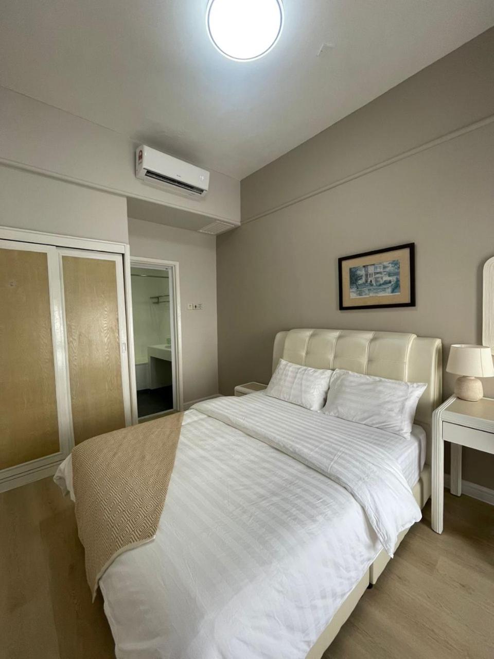 Instay Leisure Mahkota With Sea/Pool View photo 5