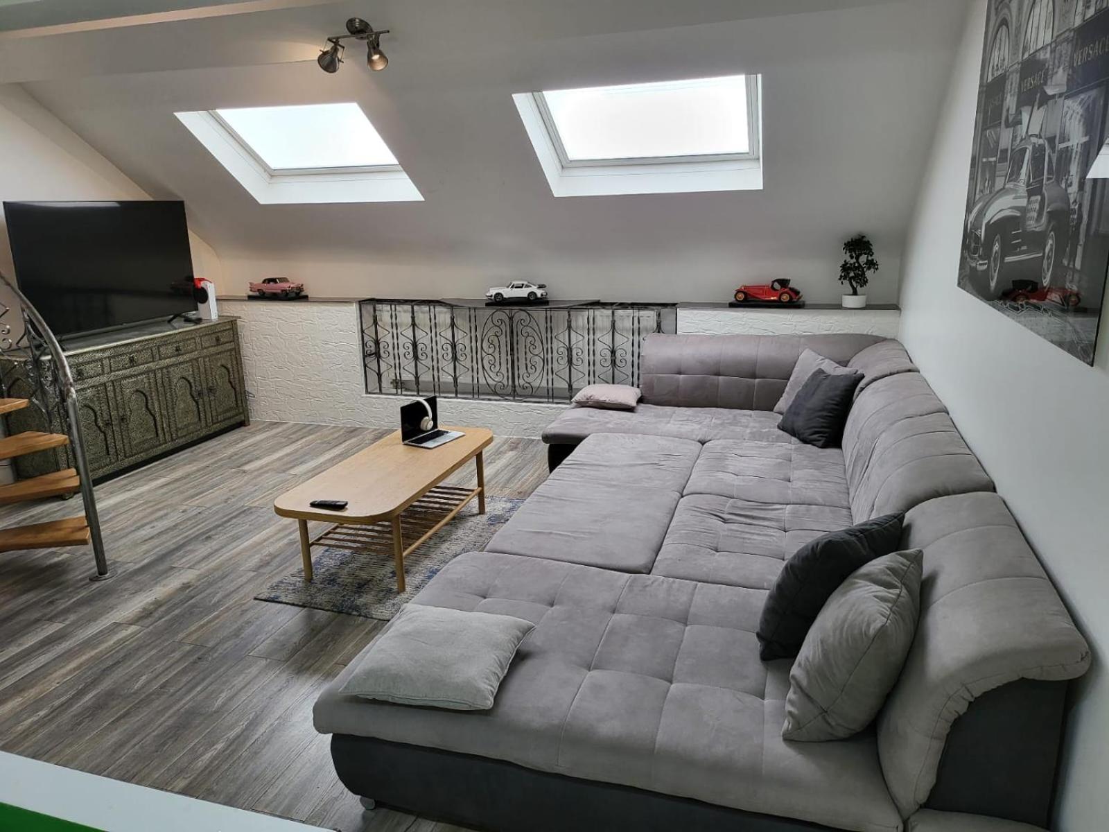 Duplex élégant situé à 1min de la gare du nord