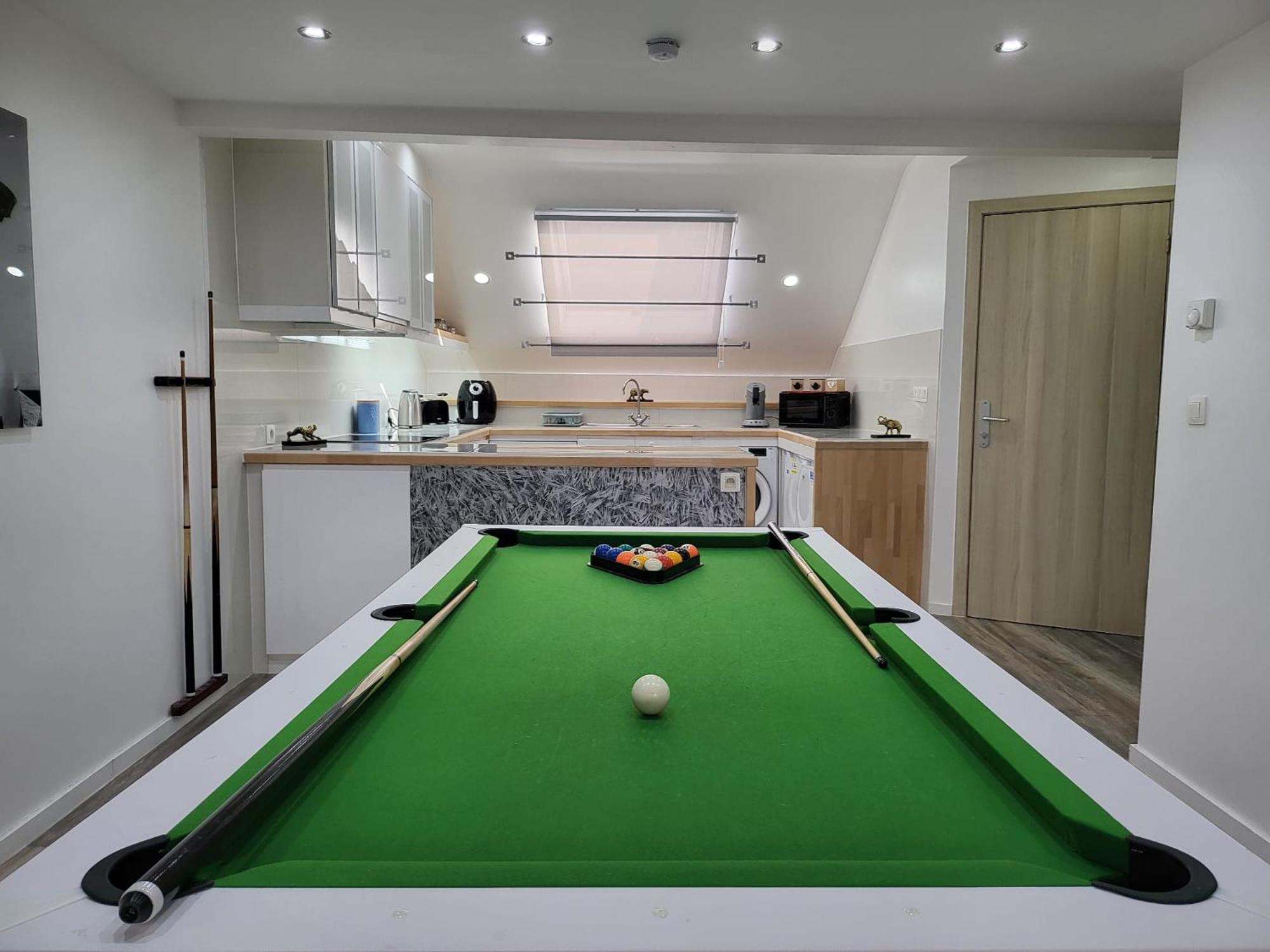 Duplex élégant situé à 1min de la gare du nord