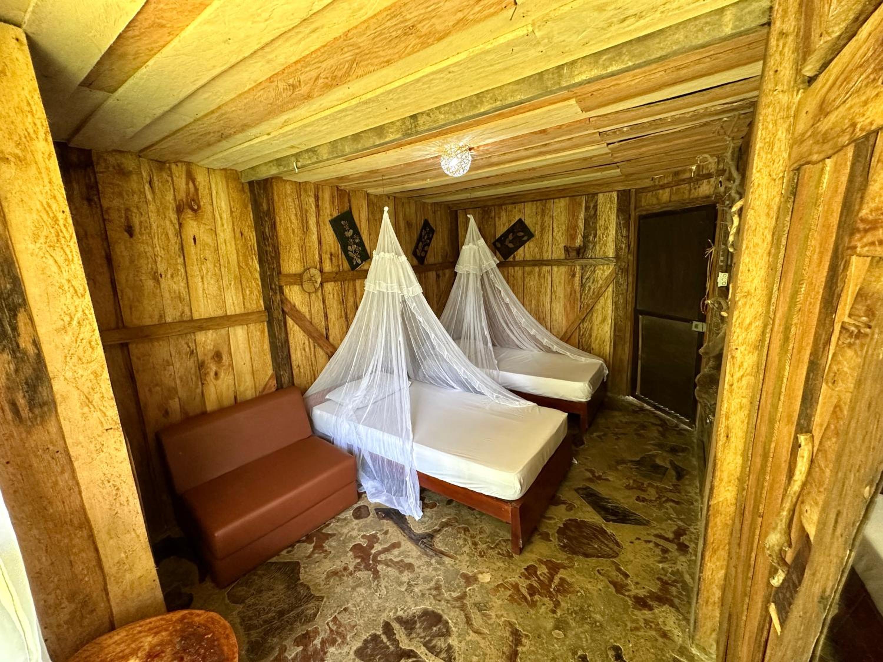 Huaca Huaca Hostel