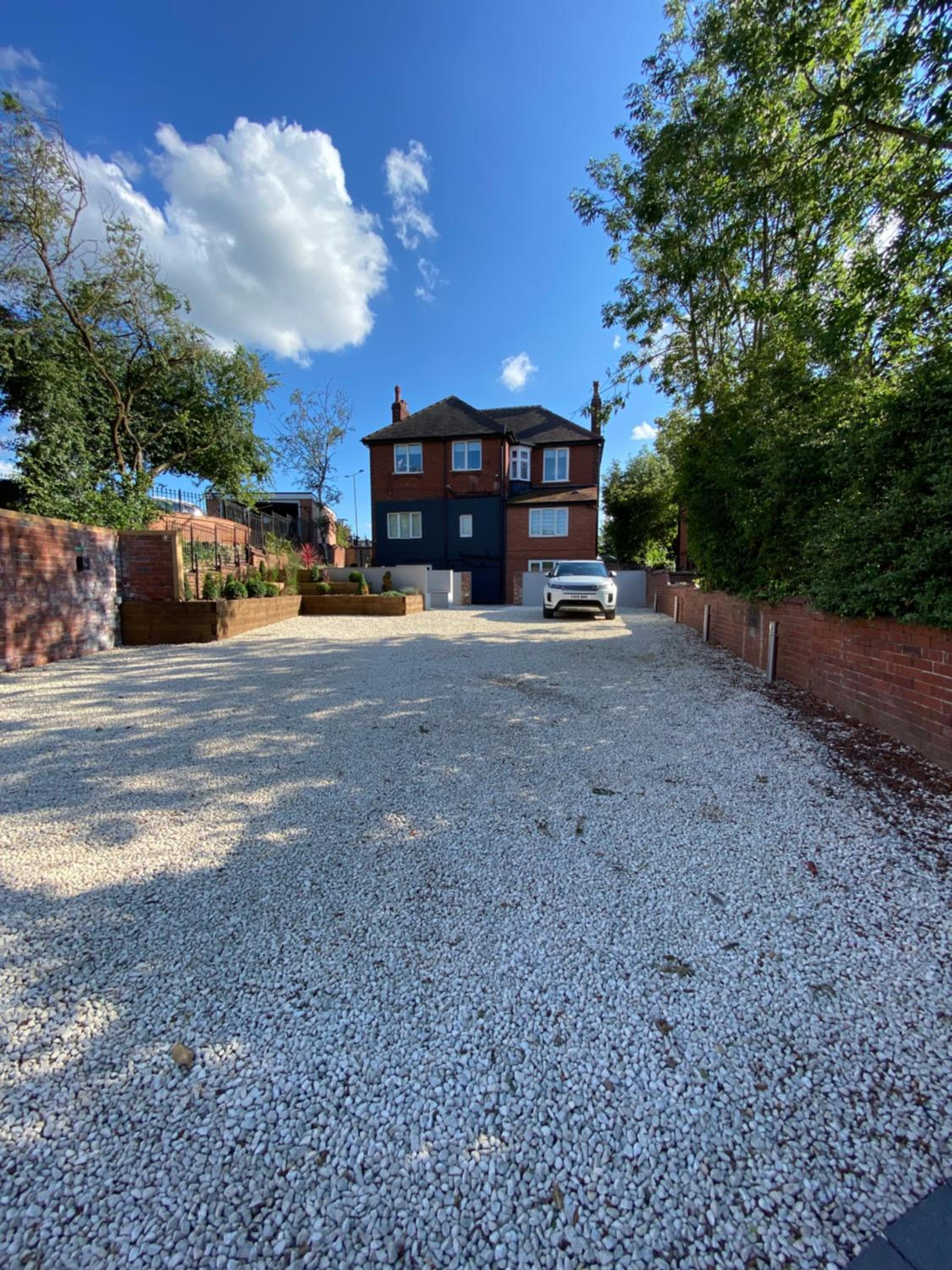 Coppergate Mews Doncaster 2-bed with private patio view 3