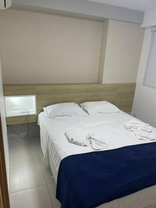 Flat em condomínio beira mar. Apto incrível!