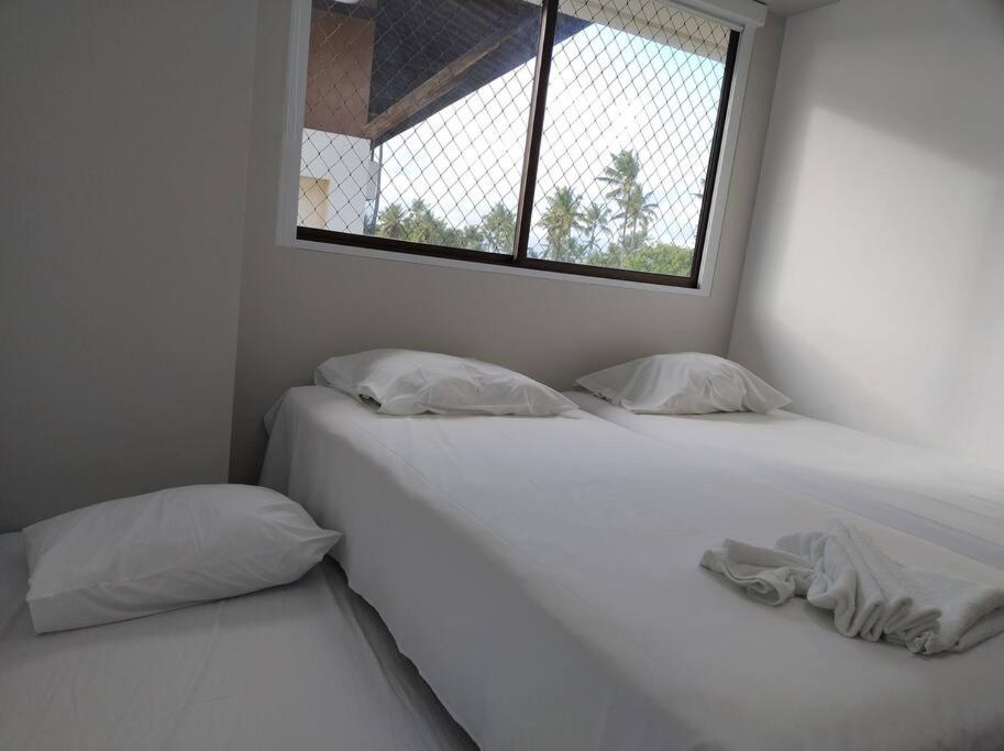 Flat em condomínio beira mar. Apto incrível!