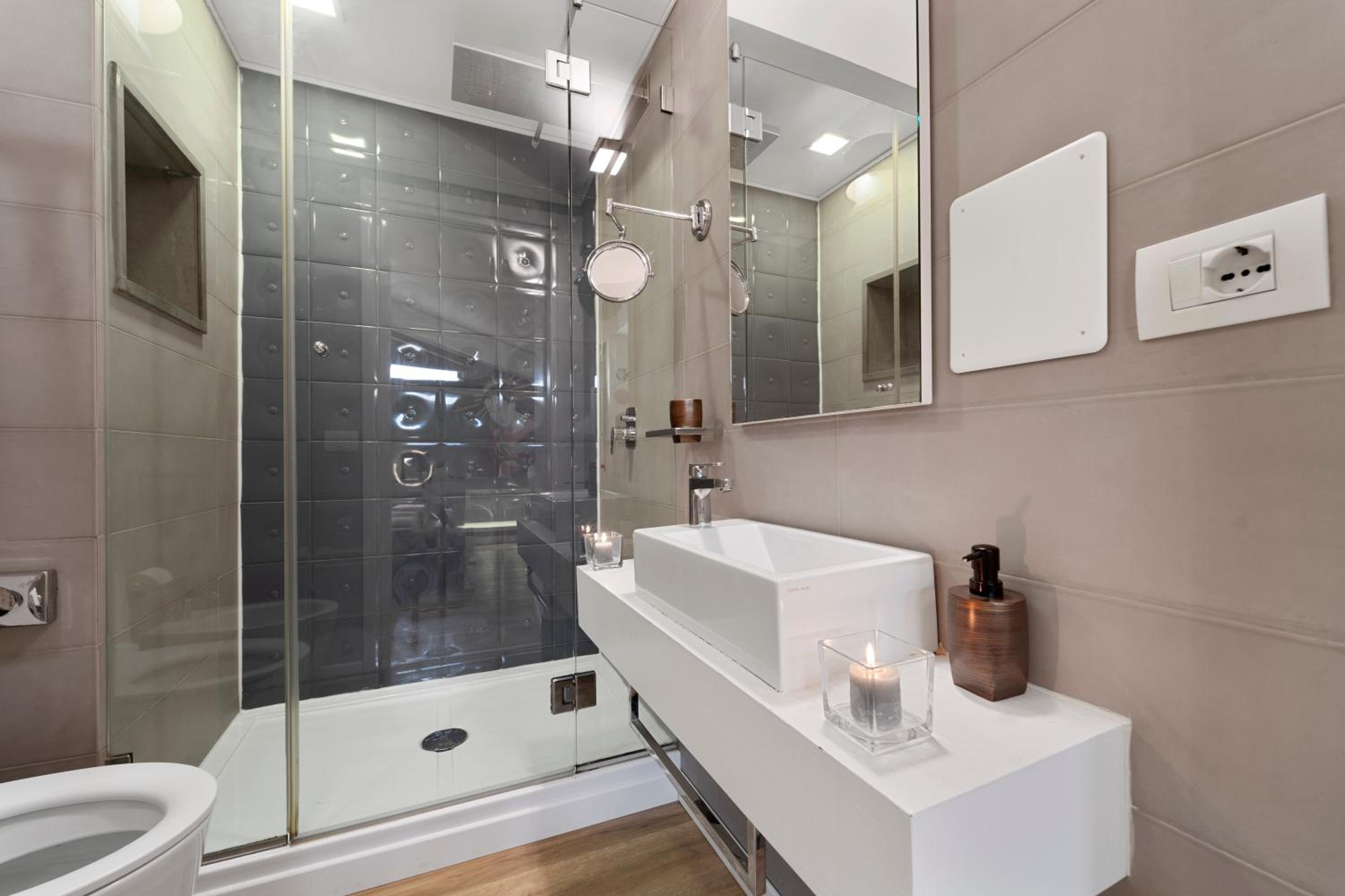 Ukiyo Suites And Rooms
