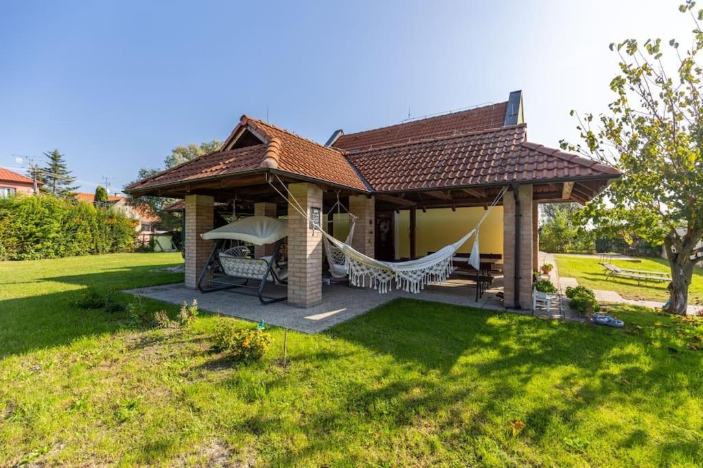 Idylický rodinný penzión Arkádia pri Dunajskej cyklotrase