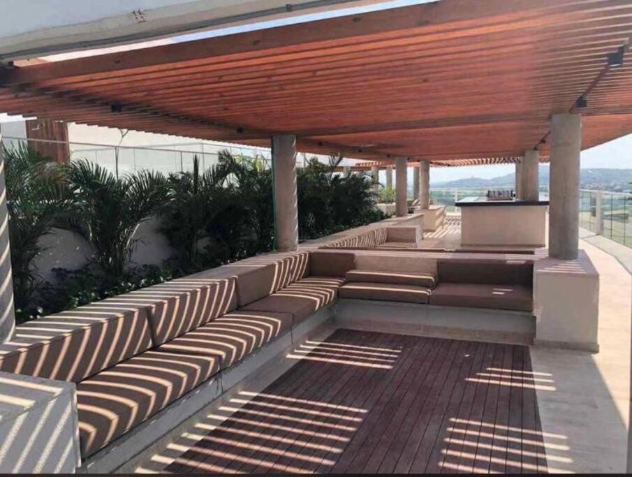 Apartamento en edificio con espectacular terraza