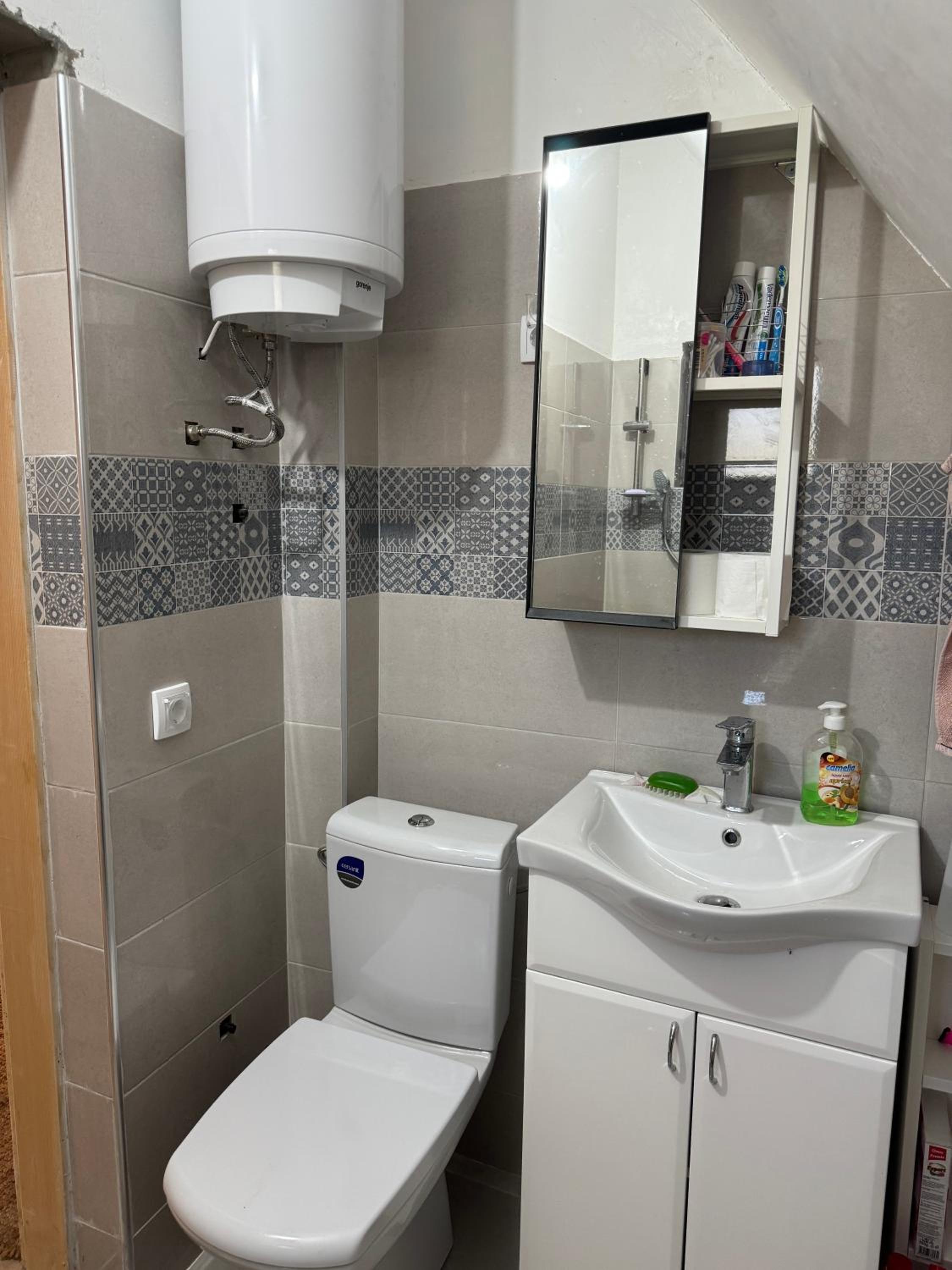 Photo 18