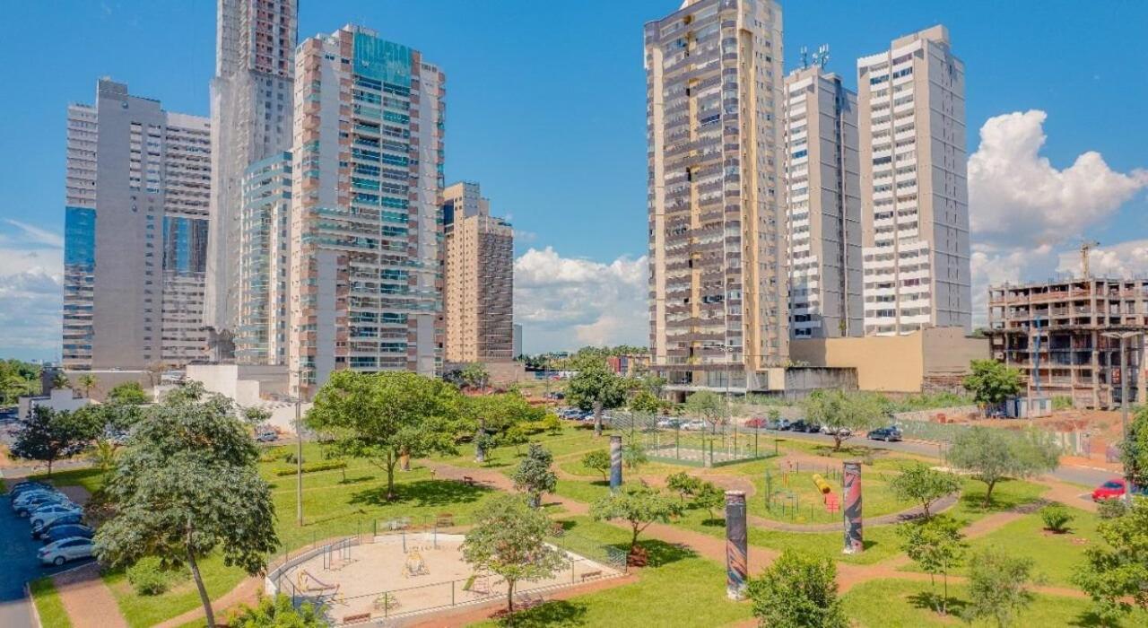 Unique Residence, close to Park and Shopping Flamboyant