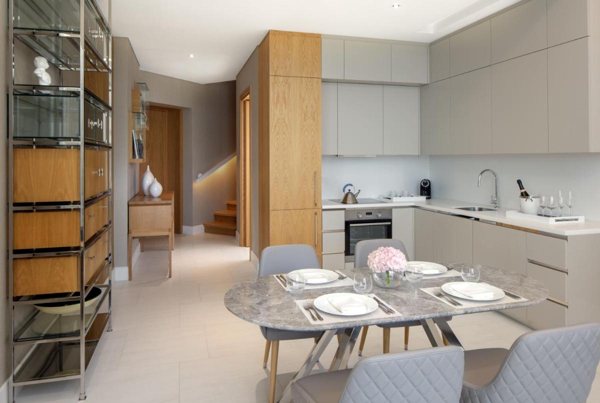 YOUR STAY Apartments at the SLS Residence
