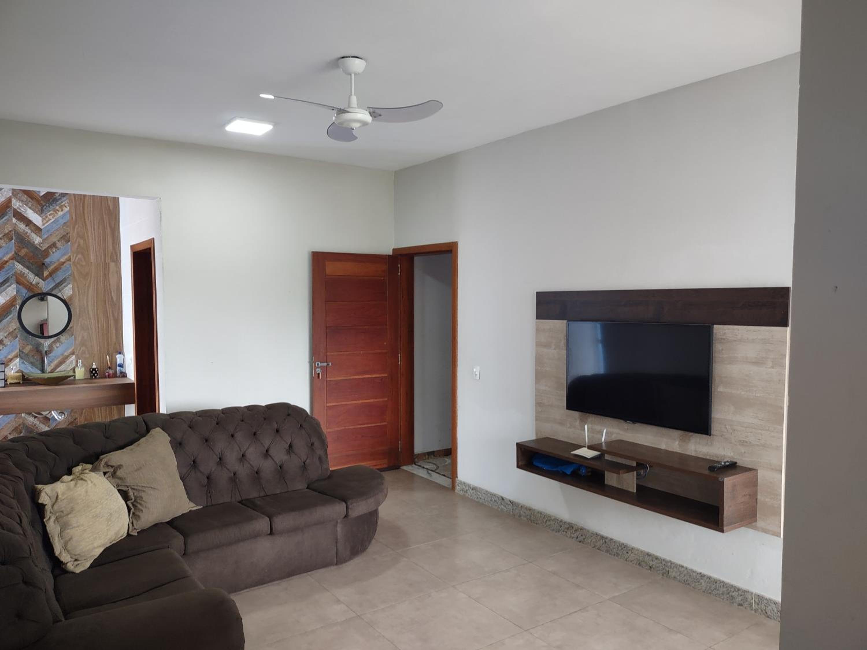 Xodó da Praia - amplo apartamento 3 qts 260 m da praia