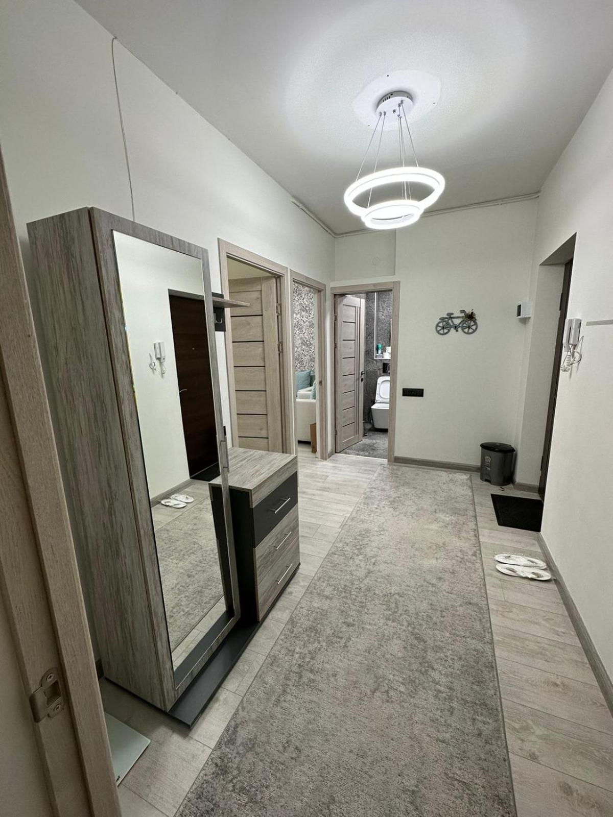 Christina's Stylish Stay at Shinararner 6 / 1, Ajapniak, Yerevan